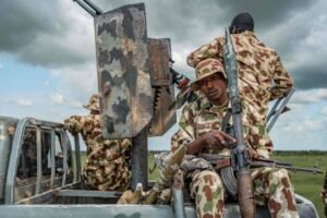TOPSHOT-NIGERIA-DEFENCE-POLITICS-UNREST